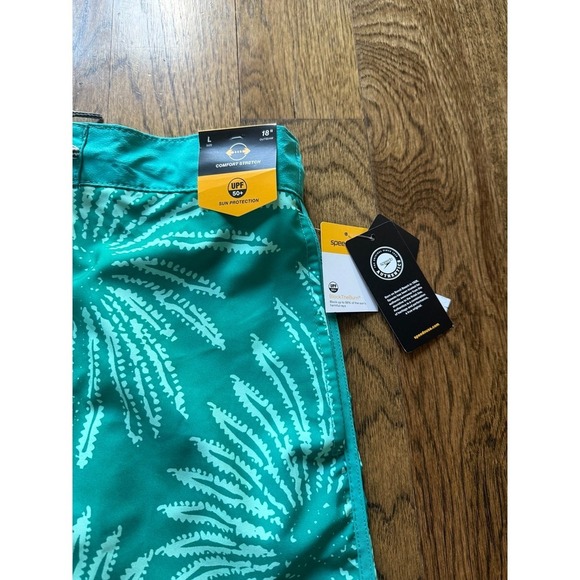 Speedo Men's 7" Swim Shorts Swimwear Trunks Bottoms UPF 50+ L - Picture 9 of 10